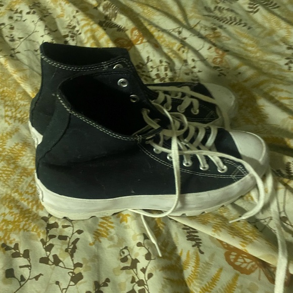 Converse Platform Shoes for Women - Picture 2 of 6